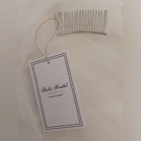 Cathedral Floral Lace Wedding Veil main image 4